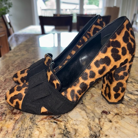 Michael Kors Brown and Black Heels with Leopard Print - Picture 4 of 10